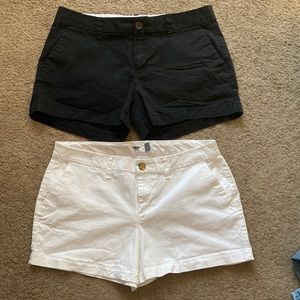 Bundle of 2 old navy Bermuda shorts